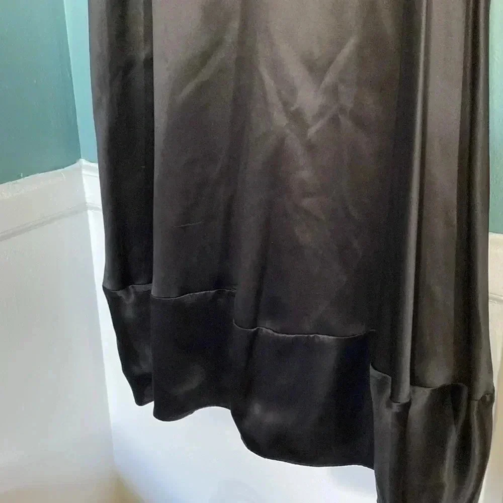 Tahari black silk vneck empire waist dress size 8